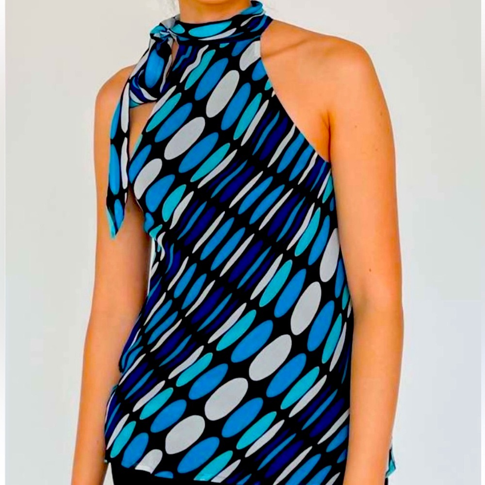 Blue silk dressy geometric tank top. Ties around neck like scarf.